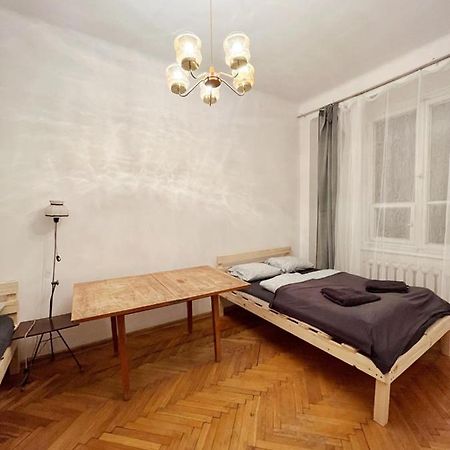 Cozy Studio In Cracow Krakow Bagian luar foto