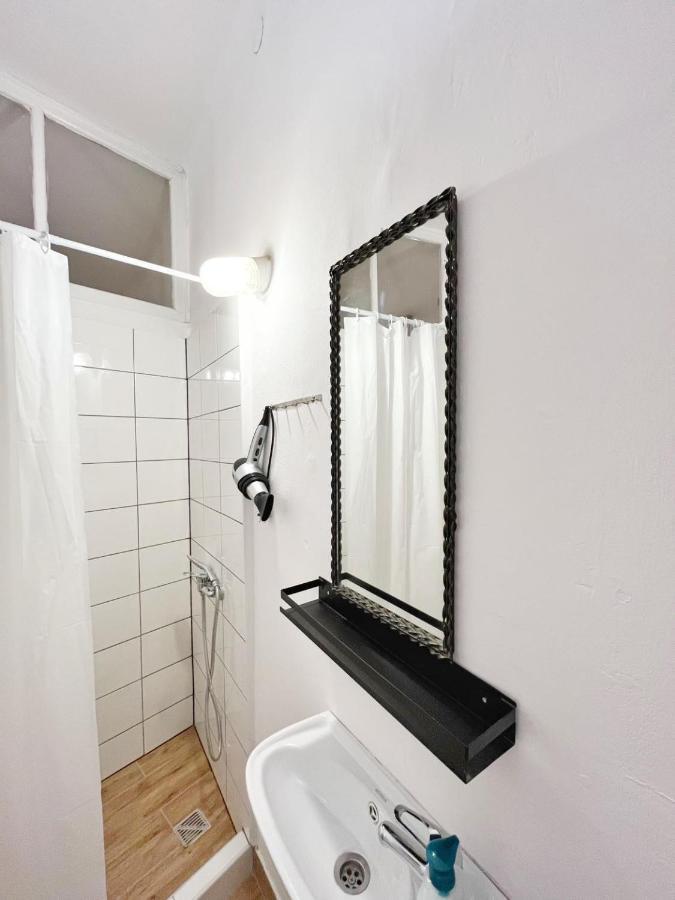 Cozy Studio In Cracow Krakow Bagian luar foto